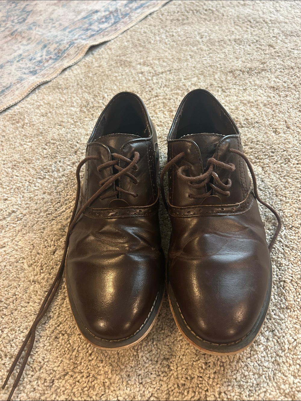 Classic Men's Brown Leather Lace-Up Oxfords